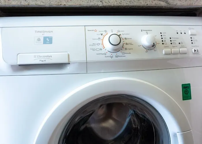 Giulia 2 - アパート *